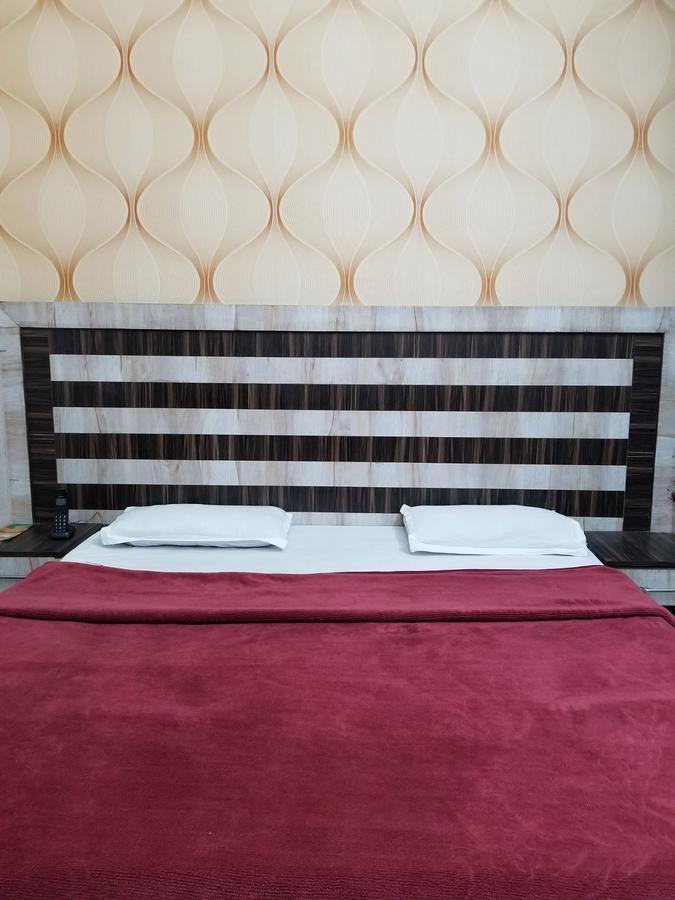 Time Square Guest House Jalandhar Exterior photo