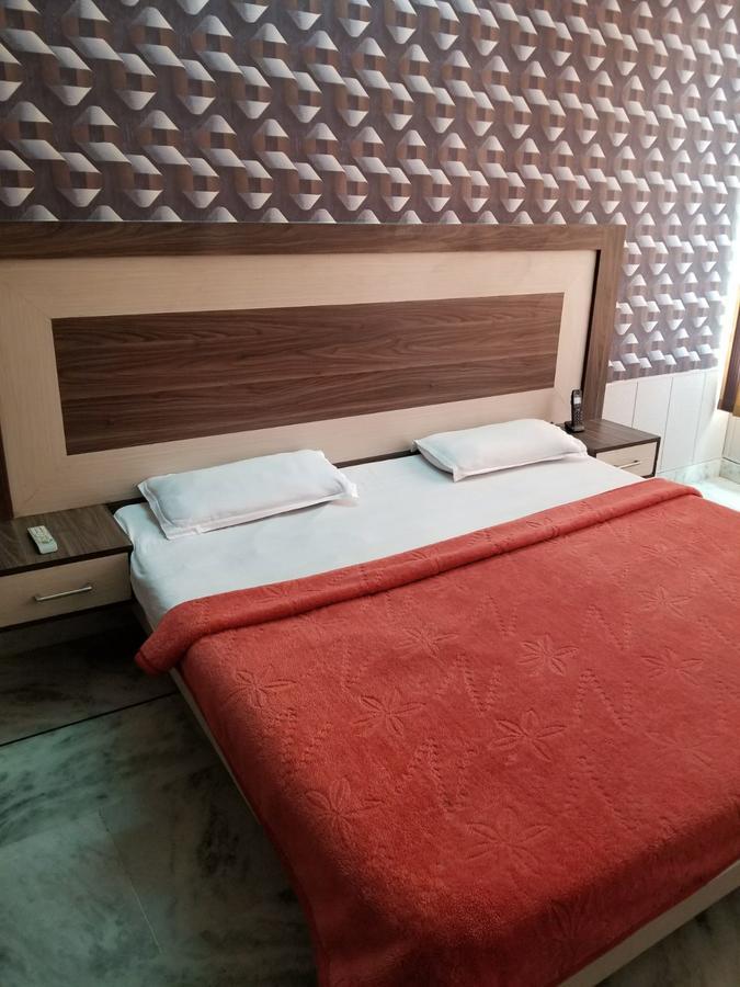 Time Square Guest House Jalandhar Exterior photo